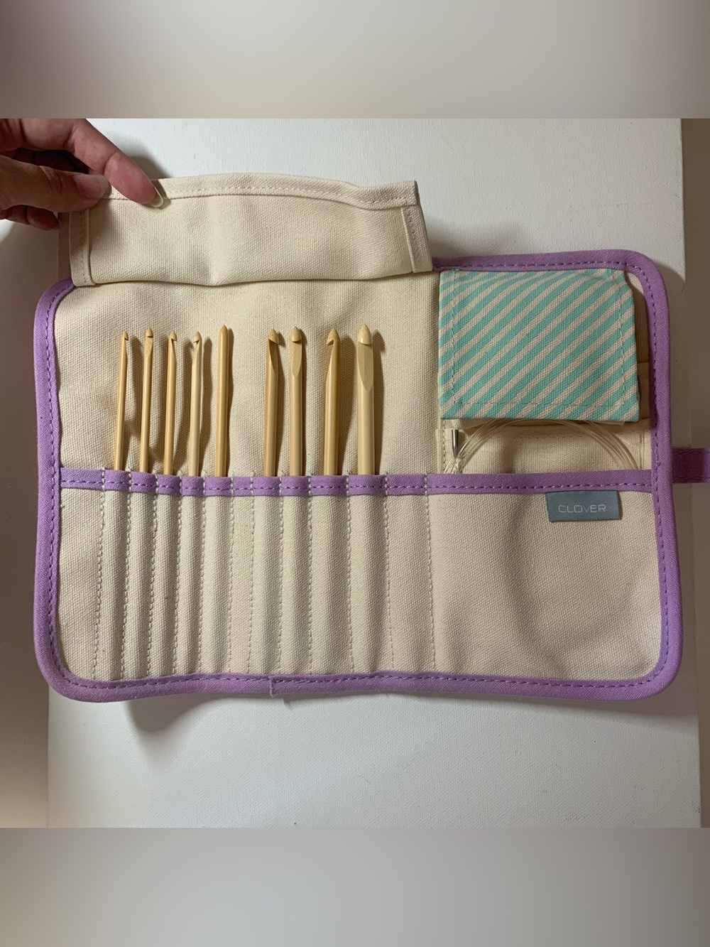 Clover Takumi Bamboo Interchangeable Crochet Hook Set
